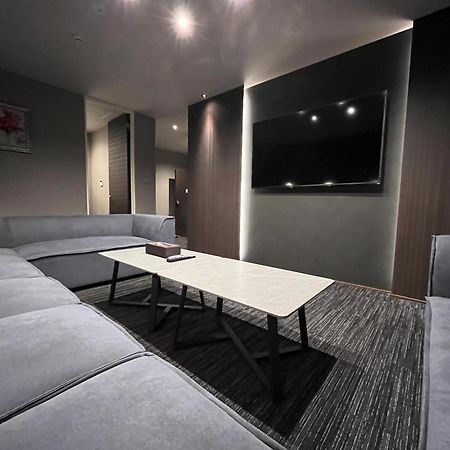 福岡市 グランドベース博多空港通アパートホテル エクステリア 写真